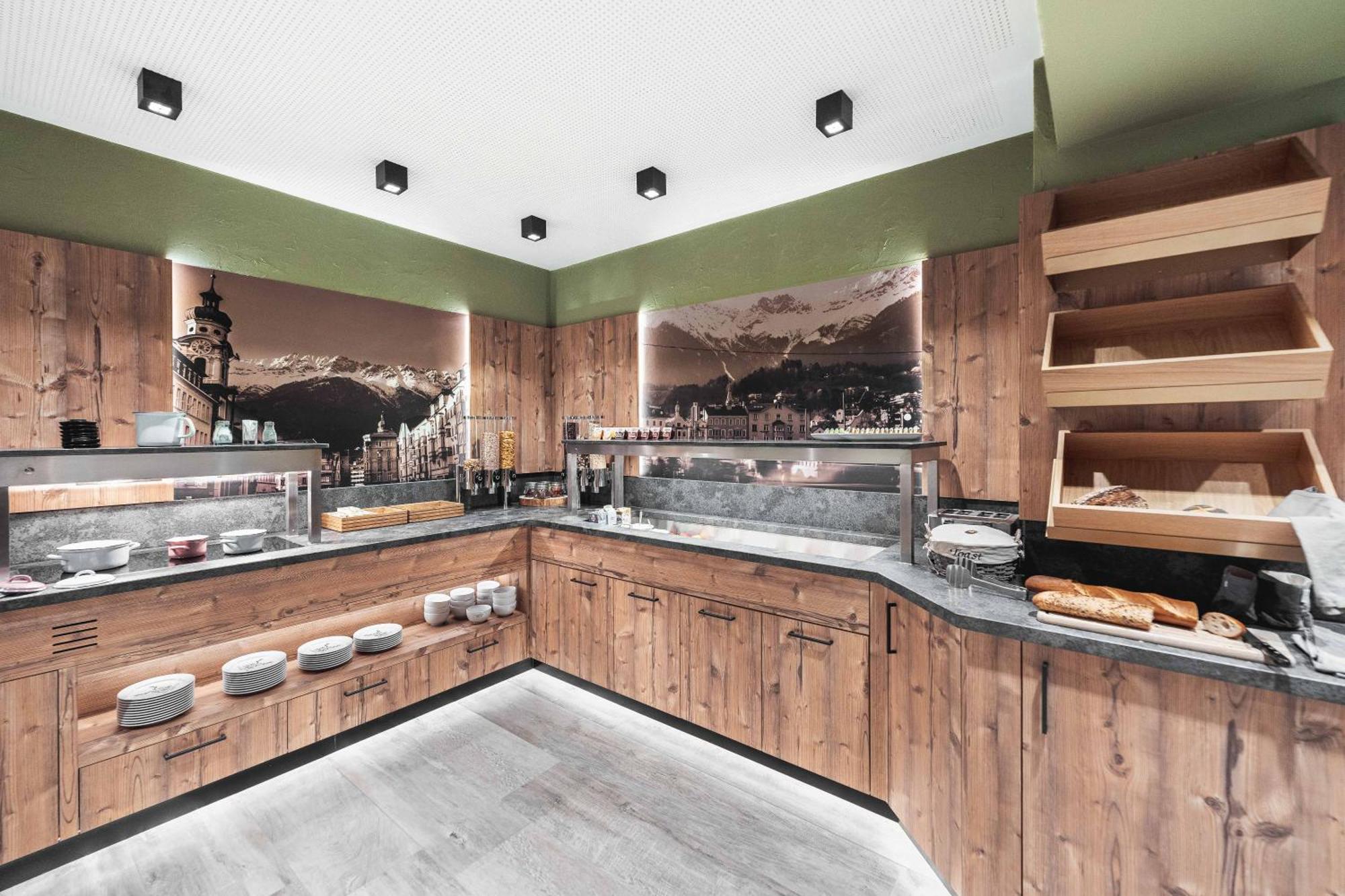 Binders Budget City-Mountain Hotel Innsbruck Zewnętrze zdjęcie